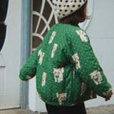 Детско яке бомбър Juno с принт dot miao verde на Konges Slojd