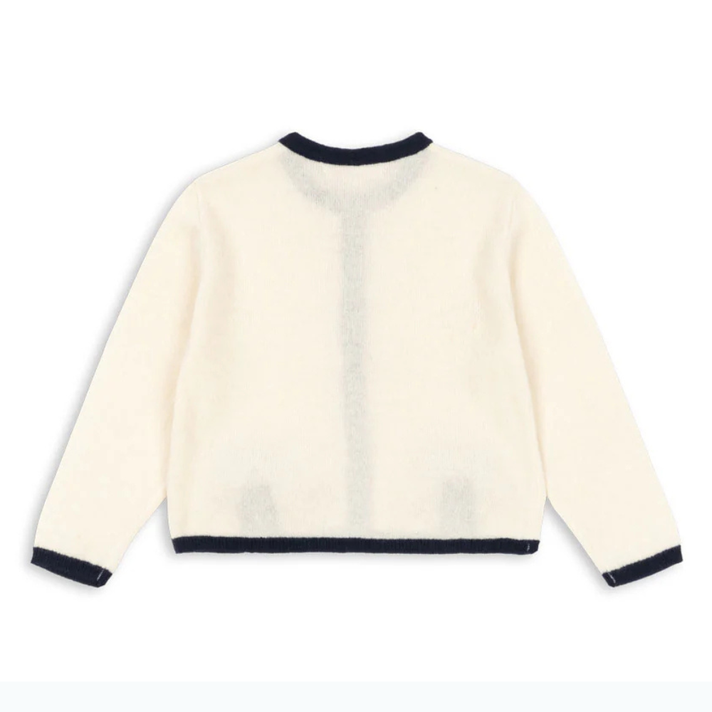 8687b54657a062f00461c148dac6a8e8