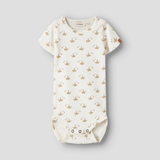 Lil' Atelier Боди с къс ръкав Duna Slim Coconut Milk Strawberry NBFRACHELLO